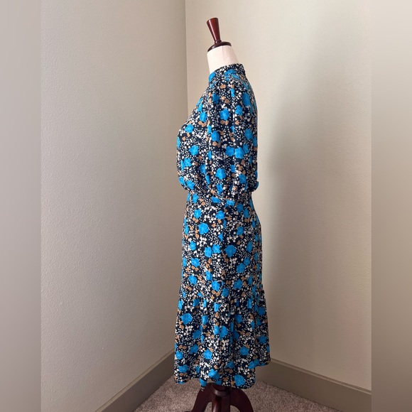 Ann Taylor Blue Floral Print Blousy Sleeve Midi Dress - 0 Petite - Picture 2 of 5